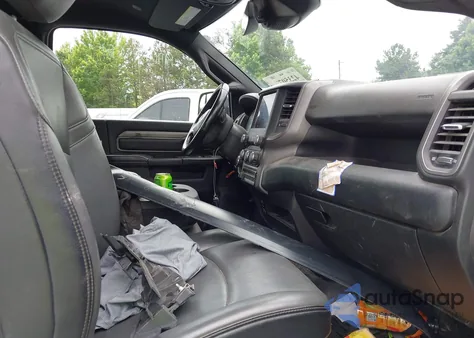 2022 Ram 3500 Chassis Tradesman/Slt from USA, damaged, VIN 3C7WRCAJ5NG241583